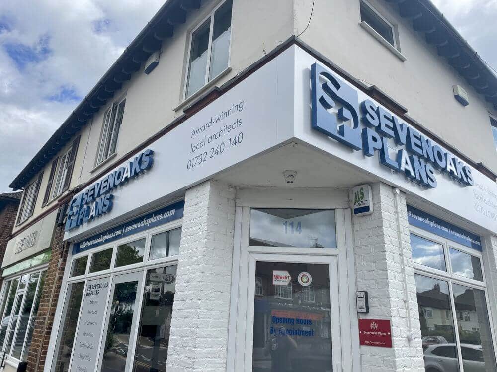 Signmakers-UK-Shop-Front-Signs (2)