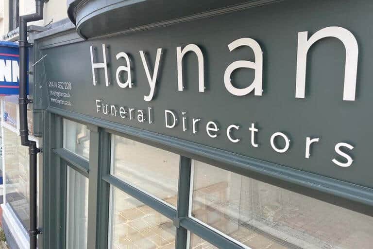 bespoke-signs